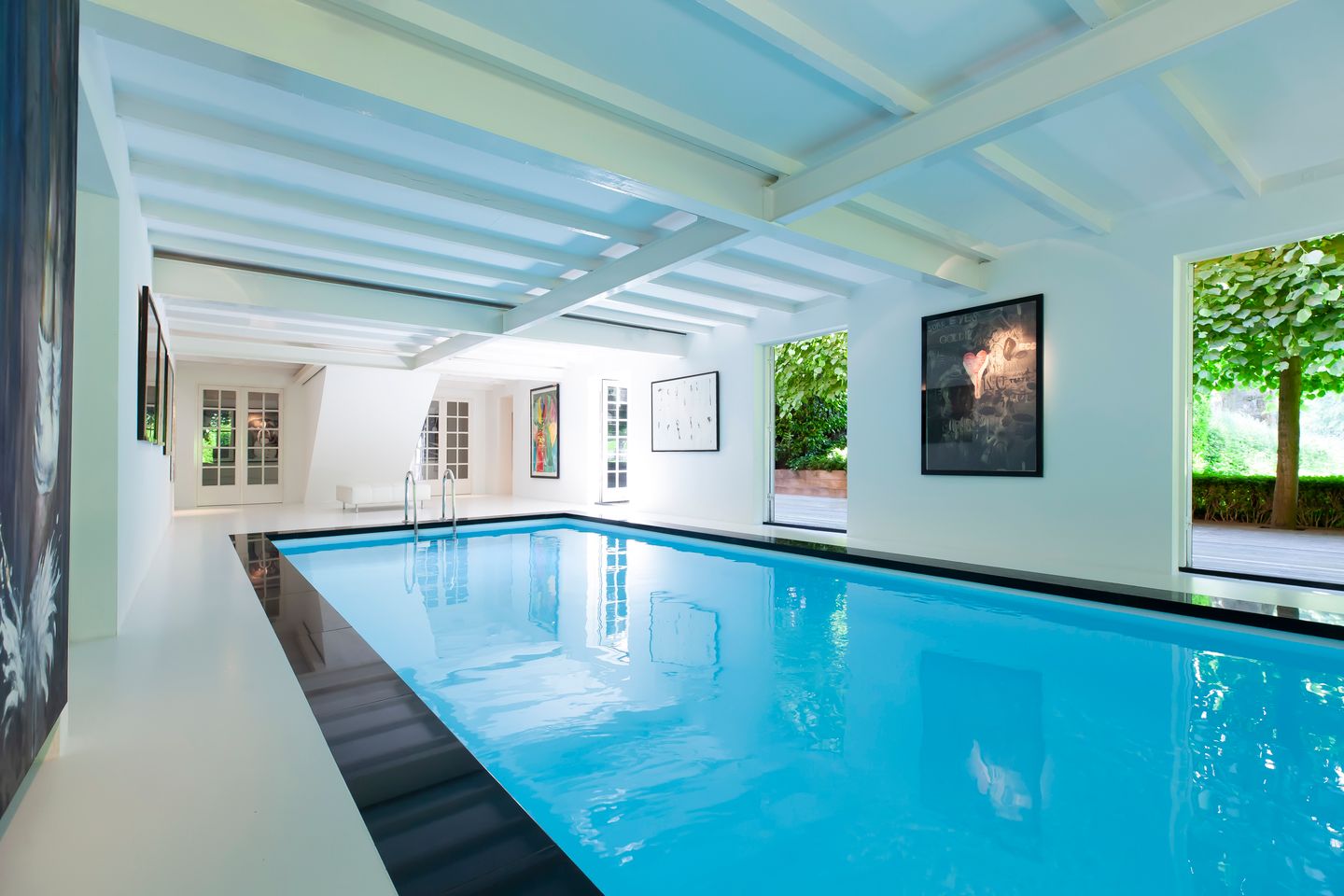 038.jpg?options=width=1440