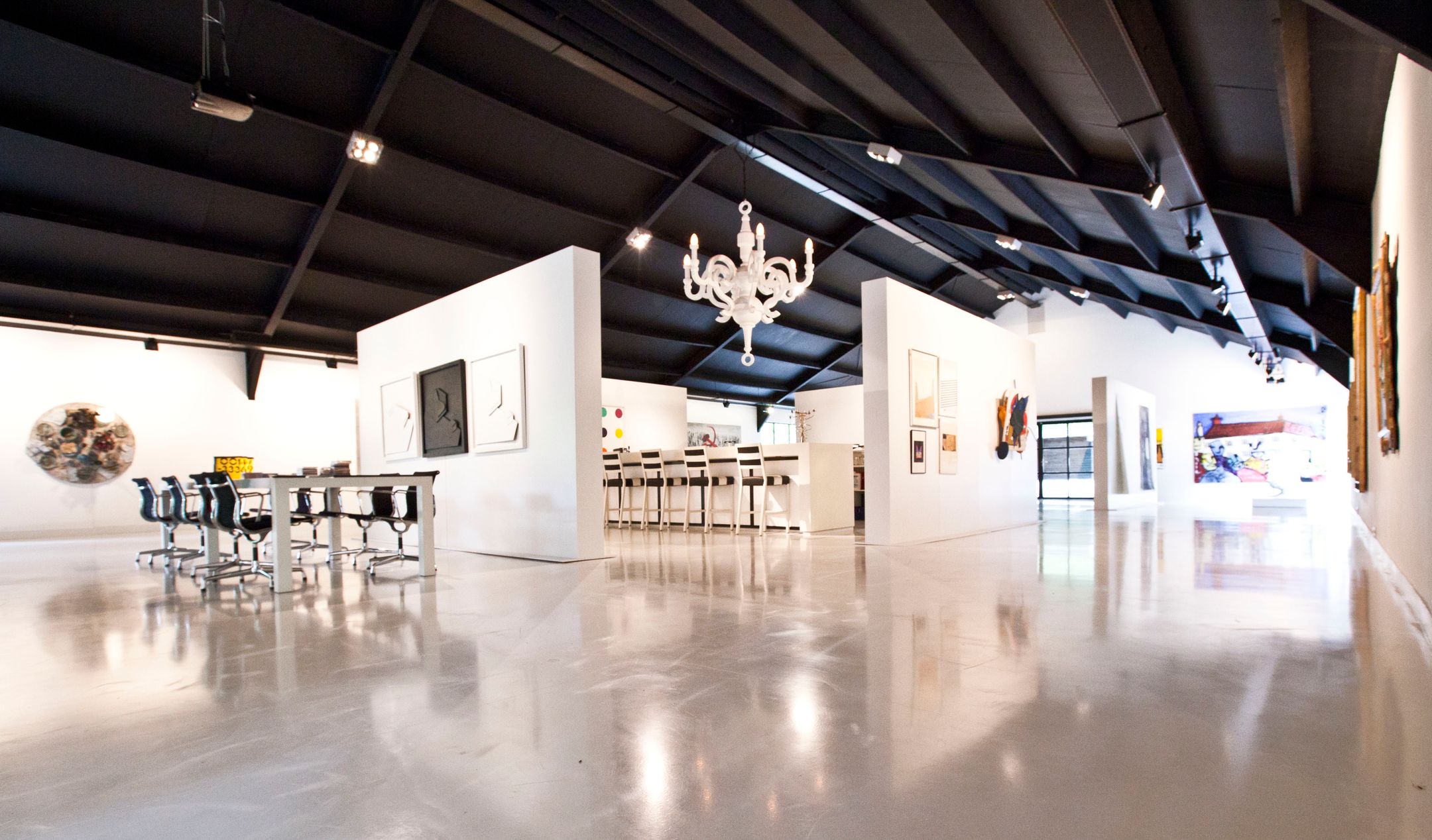 045.jpg?options=width=2160