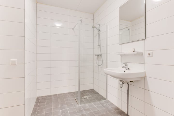 Foto 24 van Kanaalkade 69