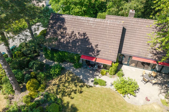 Foto 4 van Van der Waalsweg 2