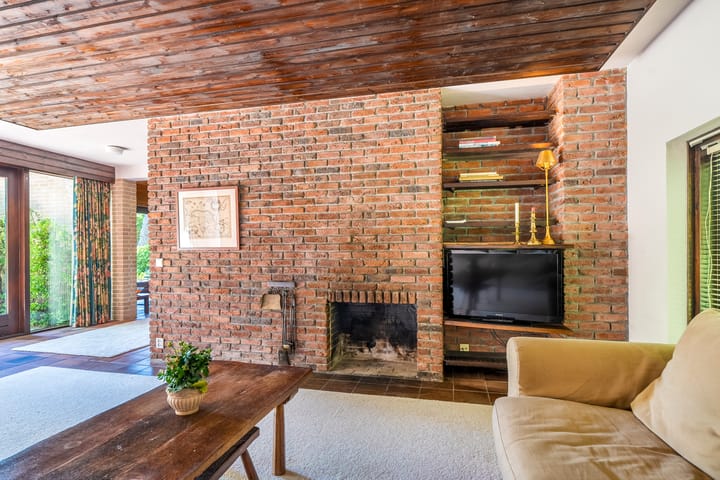 Foto 9 van Van der Waalsweg 2