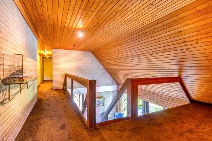 Foto 18 van Van der Waalsweg 2