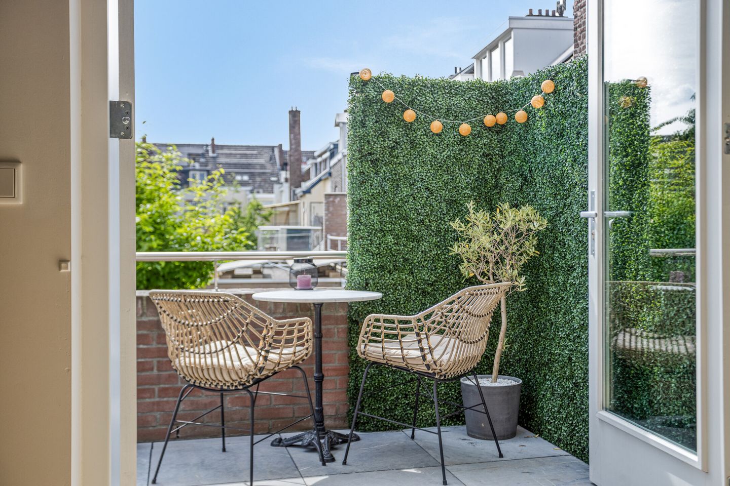 Photo 5 of Burgemeester Ceulenstraat 2-B