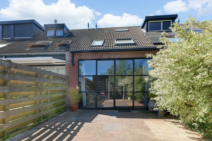 Foto 2 van Langebreek 15