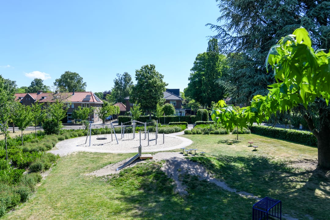 Foto 43 van Nachtegaalweg 32