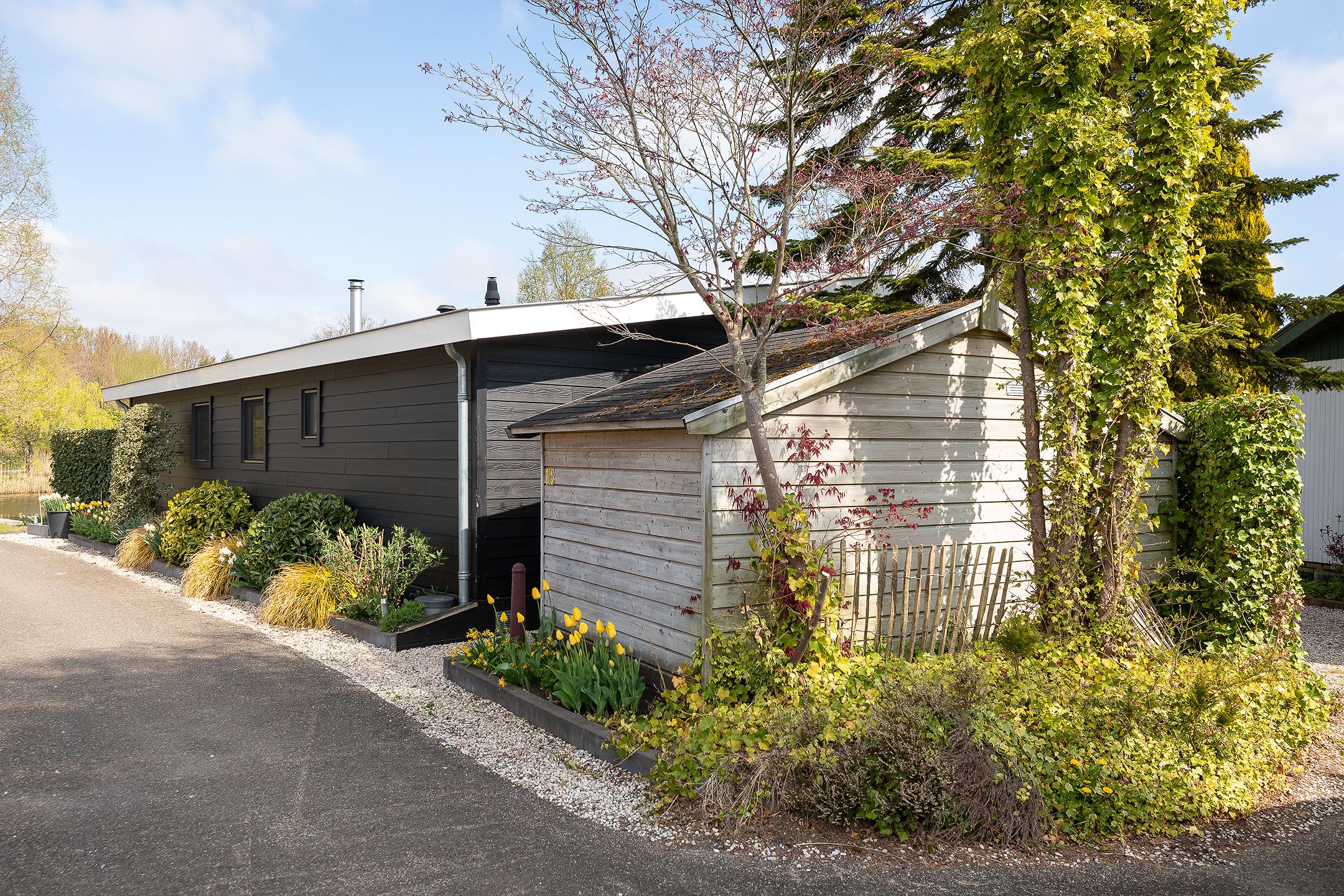 Foto 3 van Nieuw-Loosdrechtsedijk 217-C115