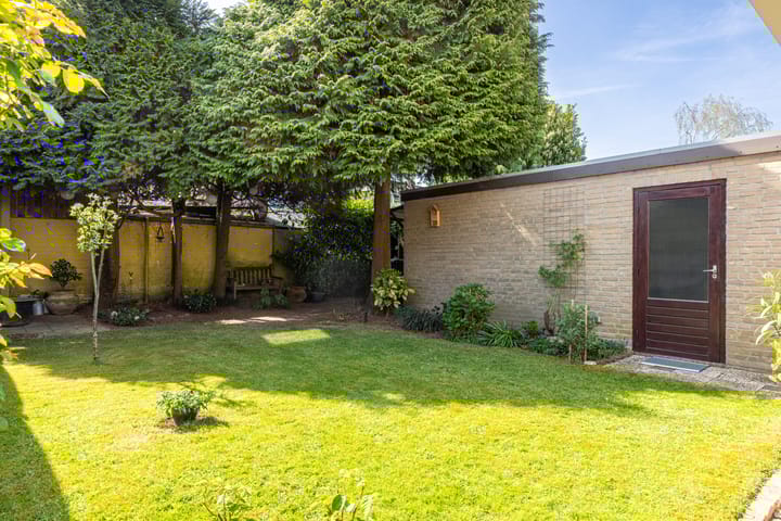 Foto 22 van Junostraat 18