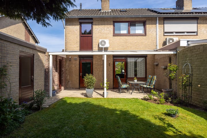 Foto 23 van Junostraat 18