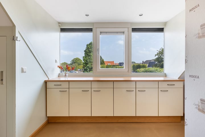 Photo 9 of Dorpsplein 5