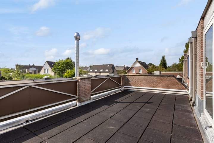 Photo 23 of Dorpsplein 5