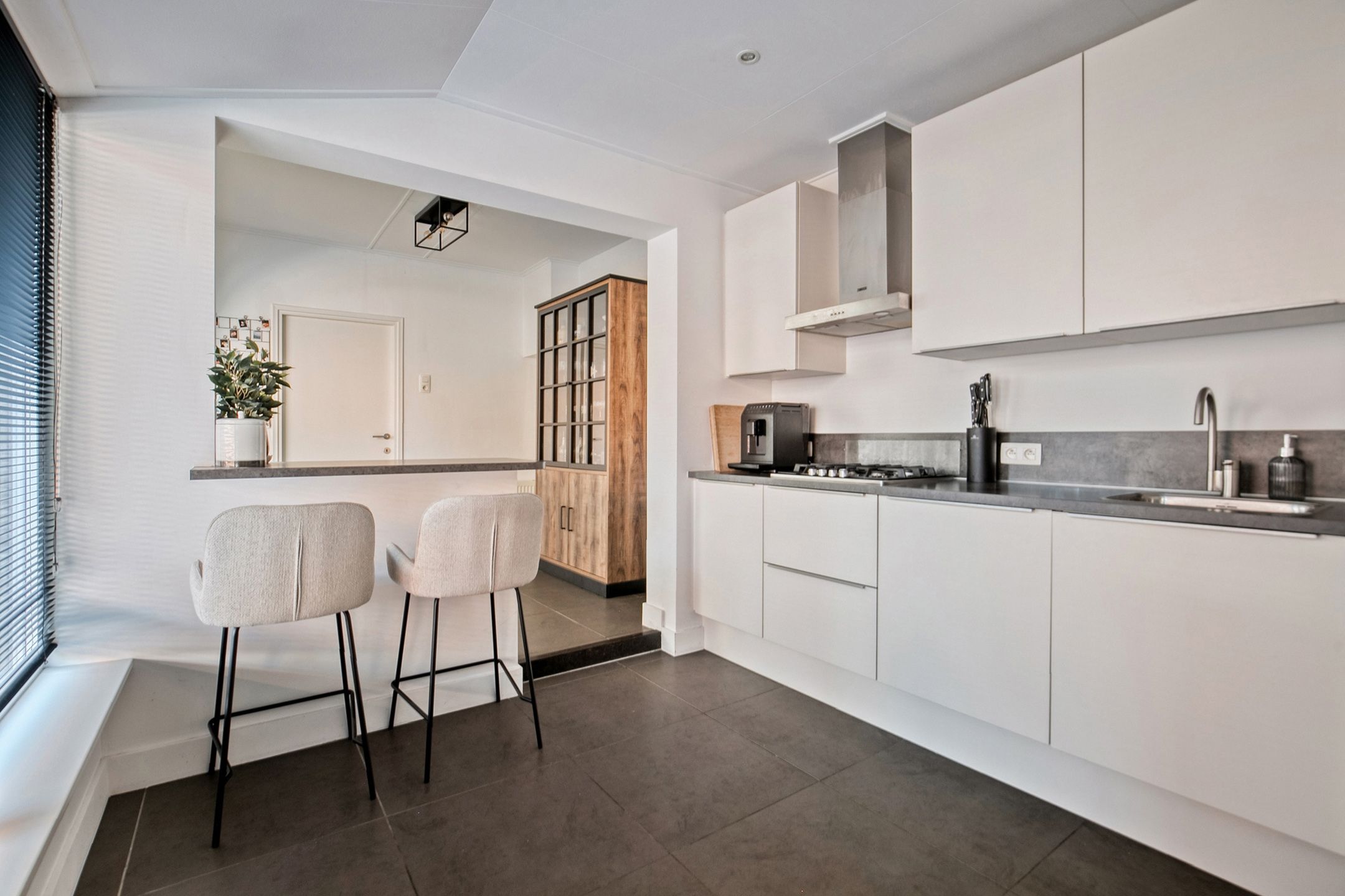 Foto 15 van de Ruyterlaan 33