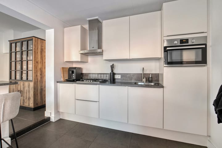 Foto 16 van de Ruyterlaan 33