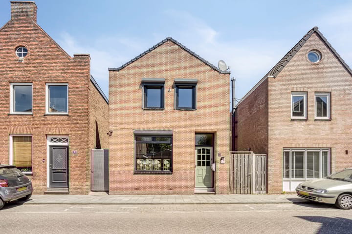 Foto 1 van Maxburgh 5