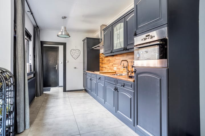 Foto 13 van Maxburgh 5