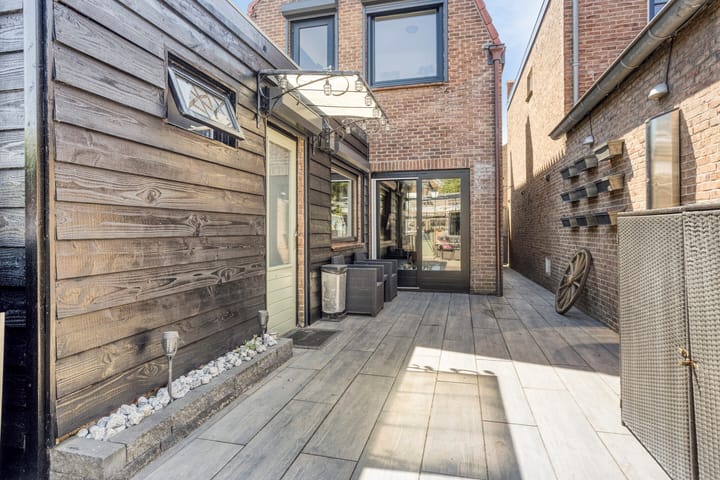 Foto 34 van Maxburgh 5