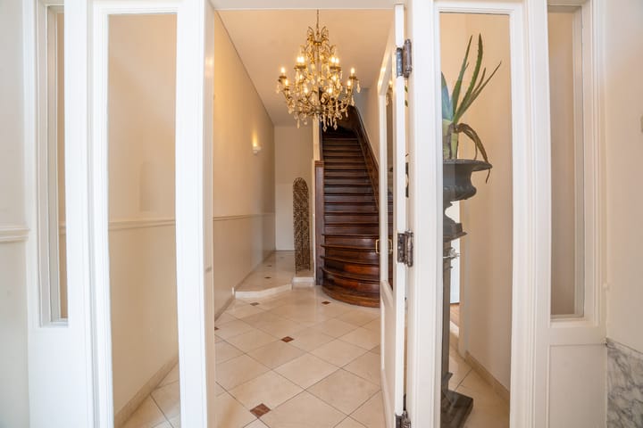 Photo 10 of Oude Singel 72