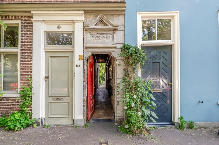 Foto 1 van Lange Beestenmarkt 154