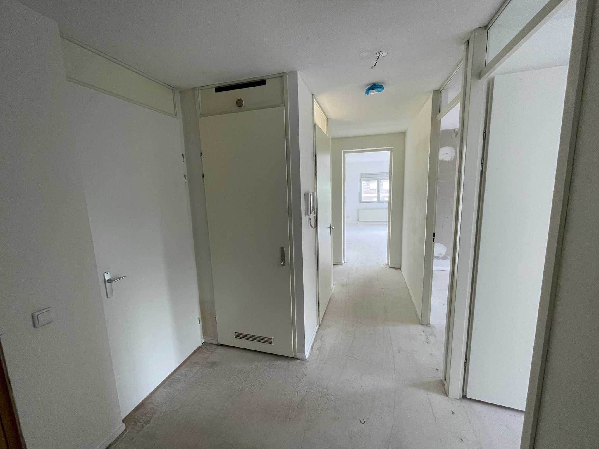 Photo 3 of Anna Blamansingel 188