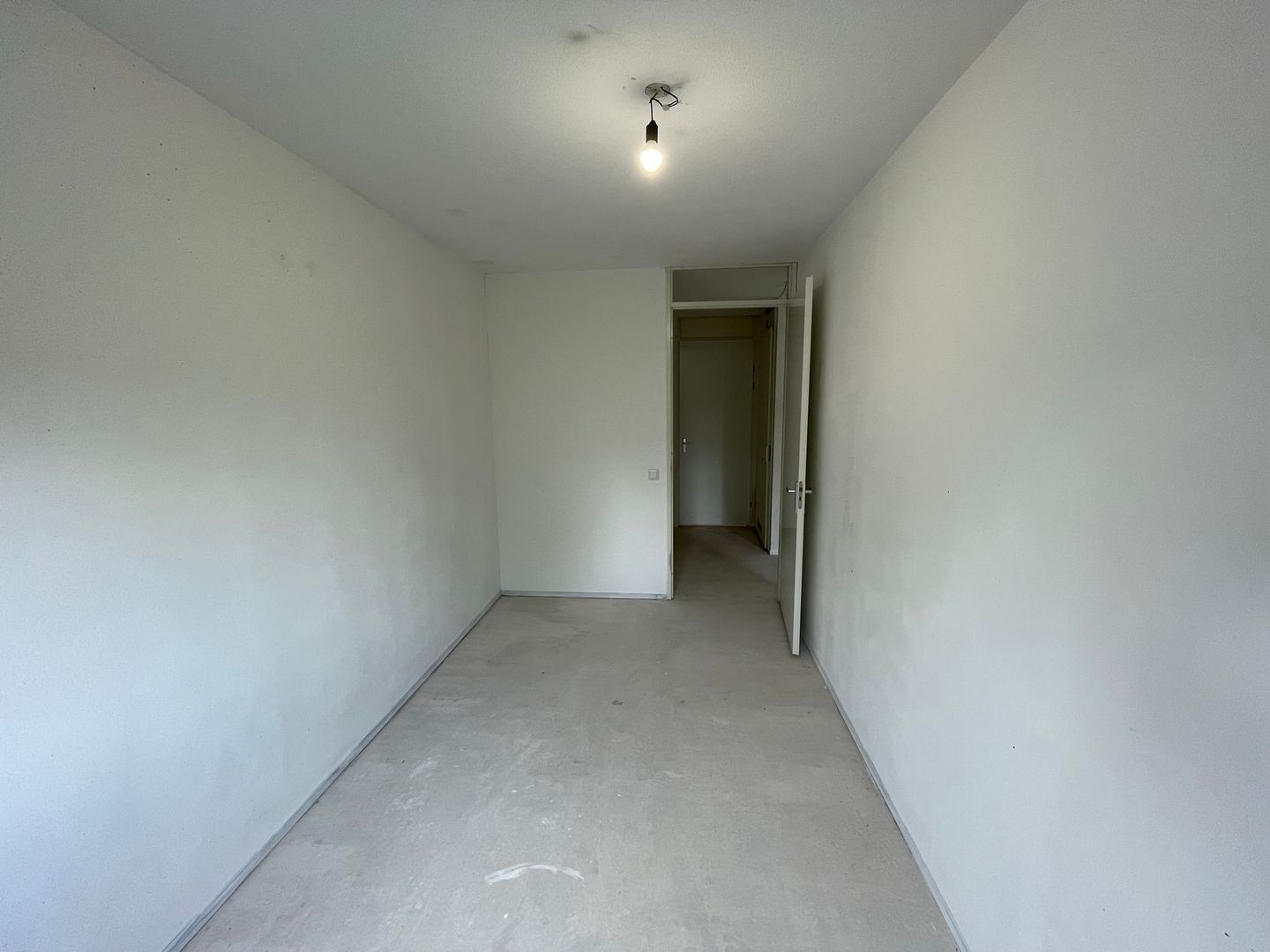 Photo 10 of Anna Blamansingel 188