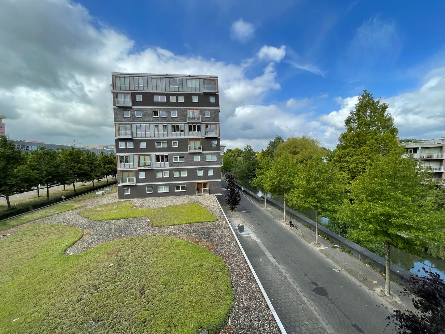 Photo 14 of Anna Blamansingel 188