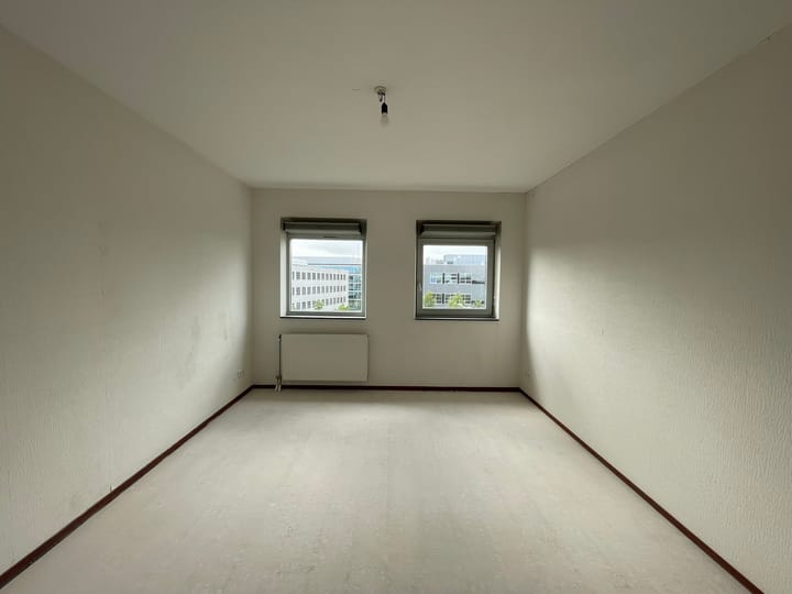 Photo 11 of Anna Blamansingel 148