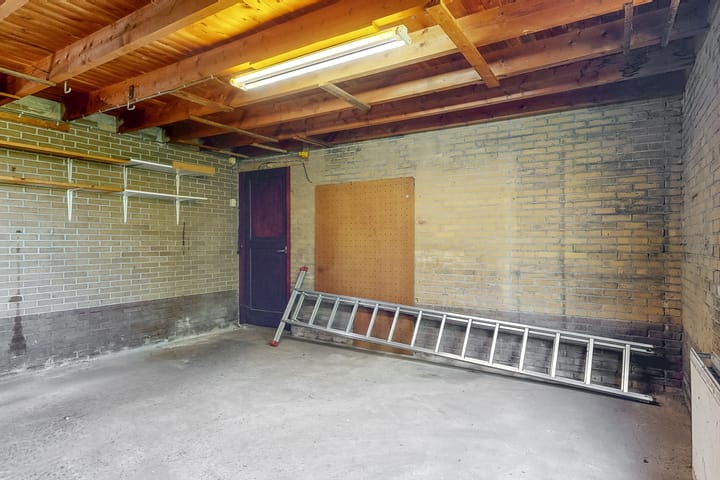 Foto 14 van Middenweg 32