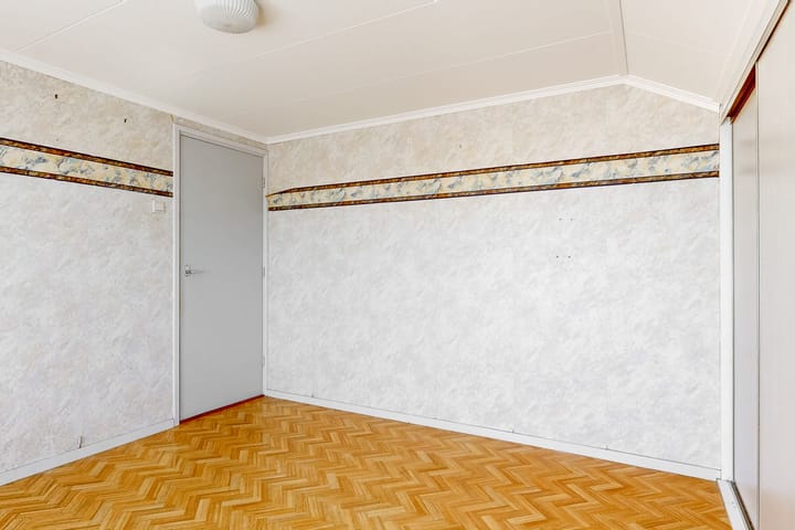 Foto 22 van Middenweg 32