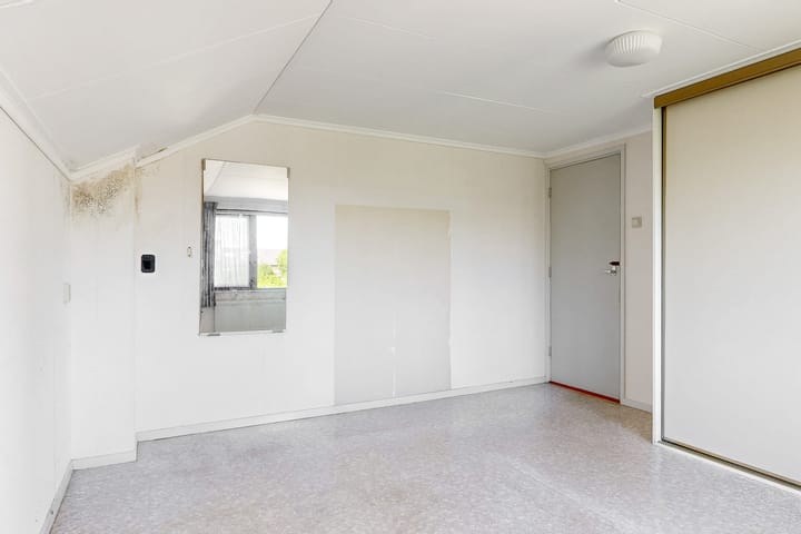 Foto 26 van Middenweg 32