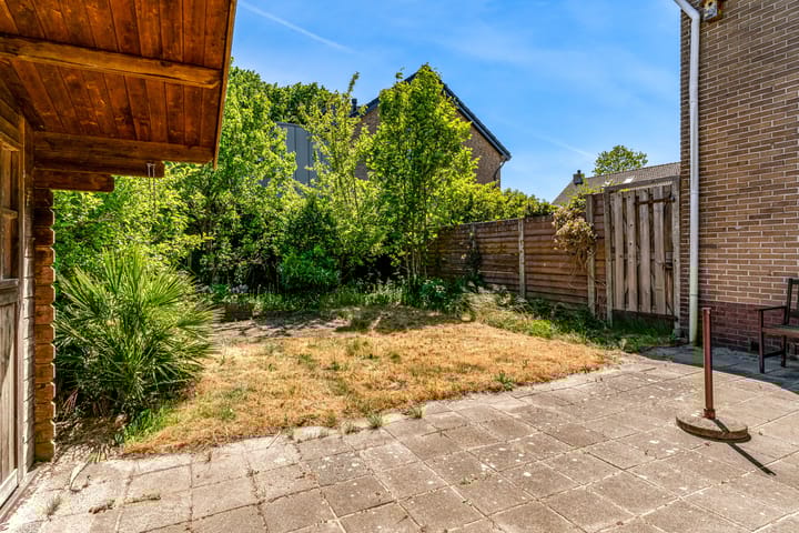 Foto 32 van Middenweg 32