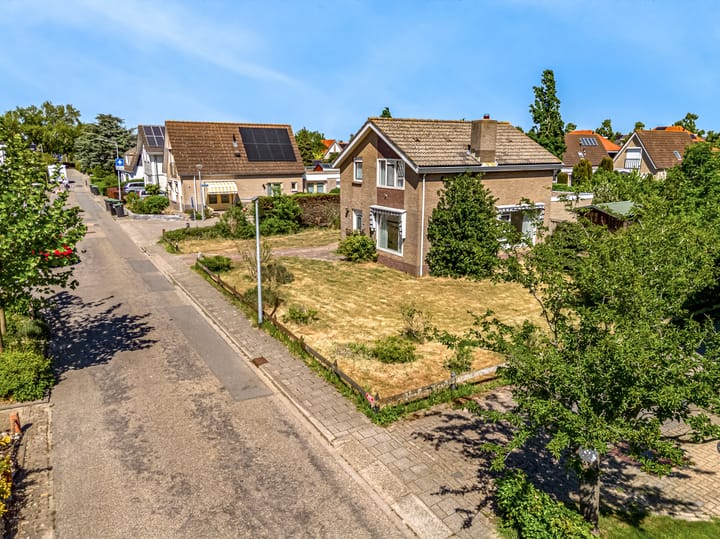 Foto 38 van Middenweg 32