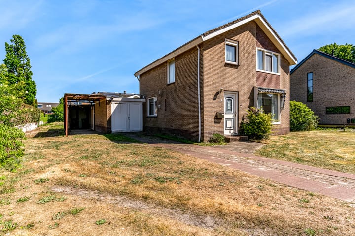 Foto 40 van Middenweg 32