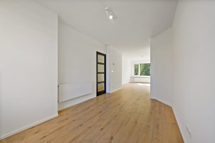 Foto 3 van Jan van Beersstraat 41