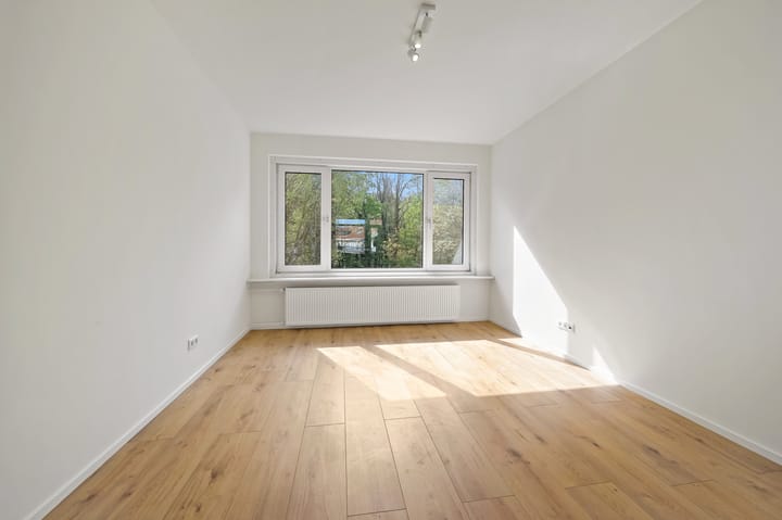 Foto 11 van Jan van Beersstraat 41