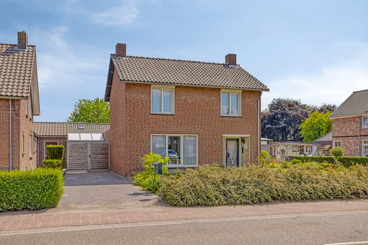 Foto 1 van Dorpstraat 13