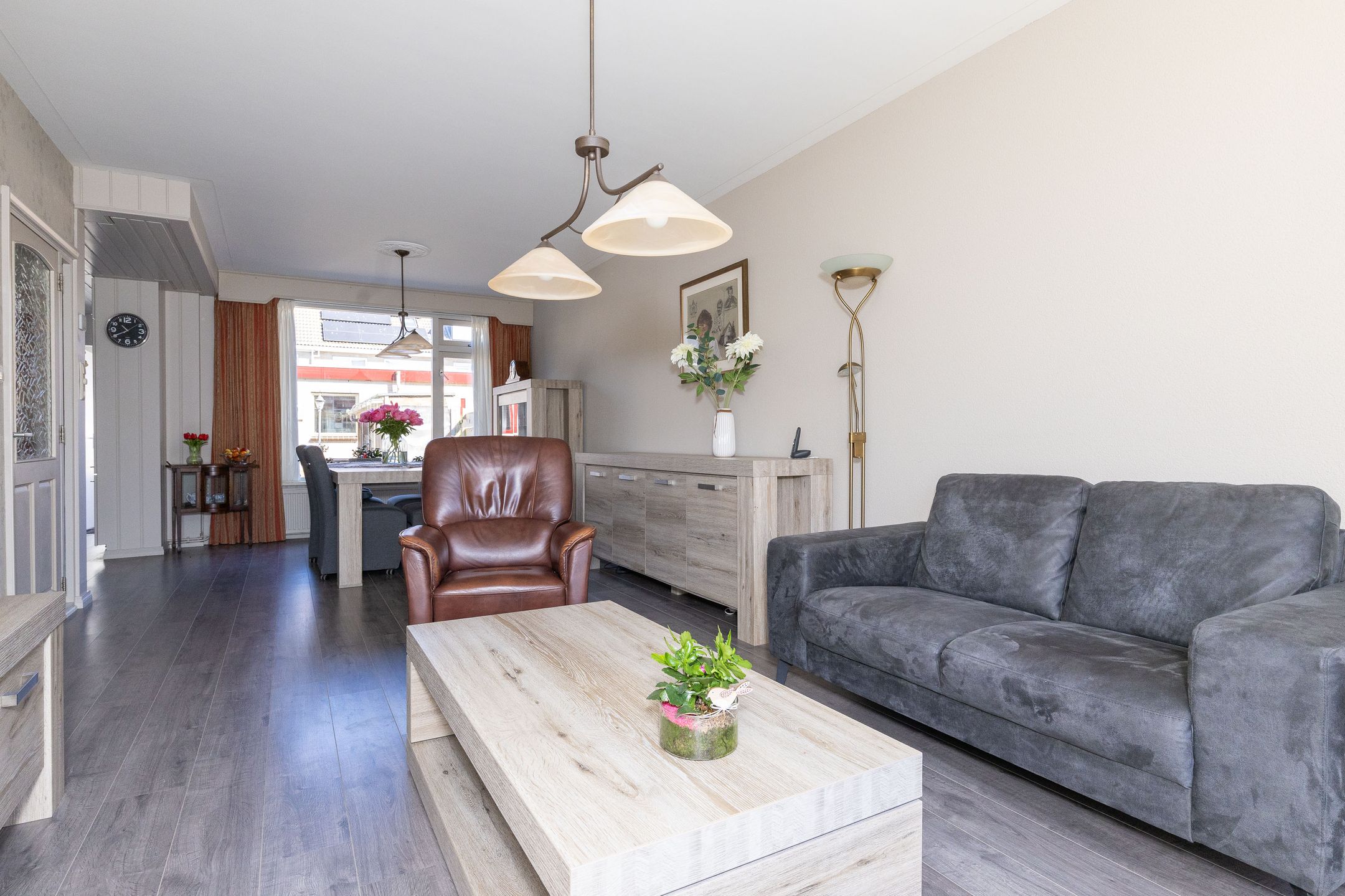 Foto 9 van La Reinestraat 4