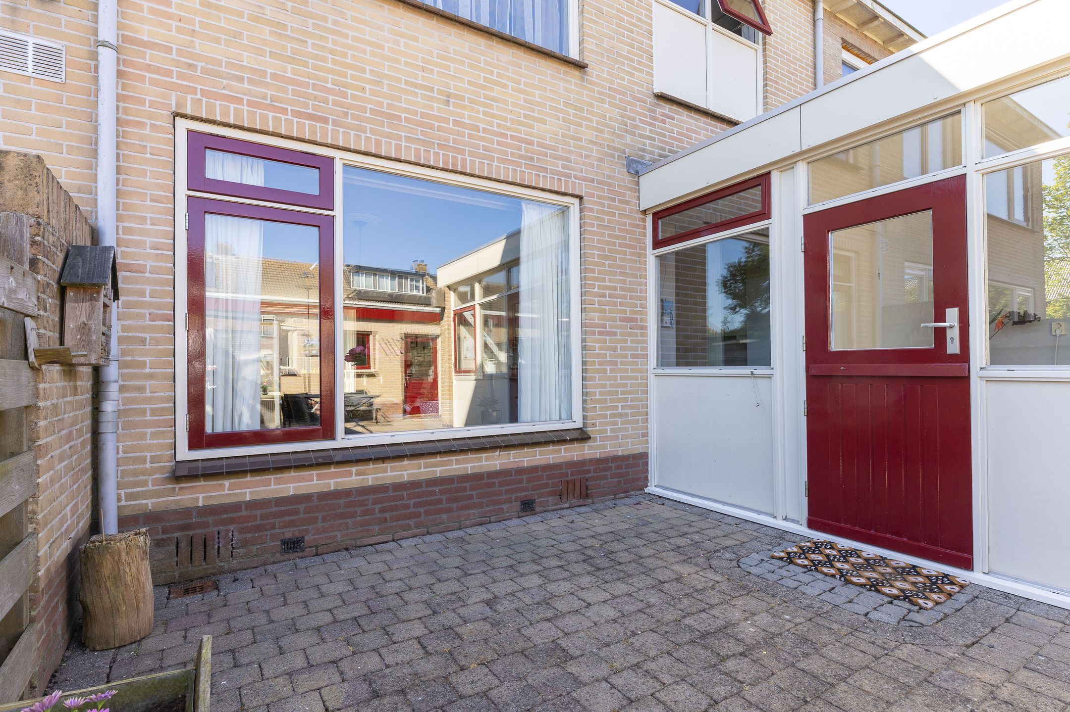 Foto 24 van La Reinestraat 4