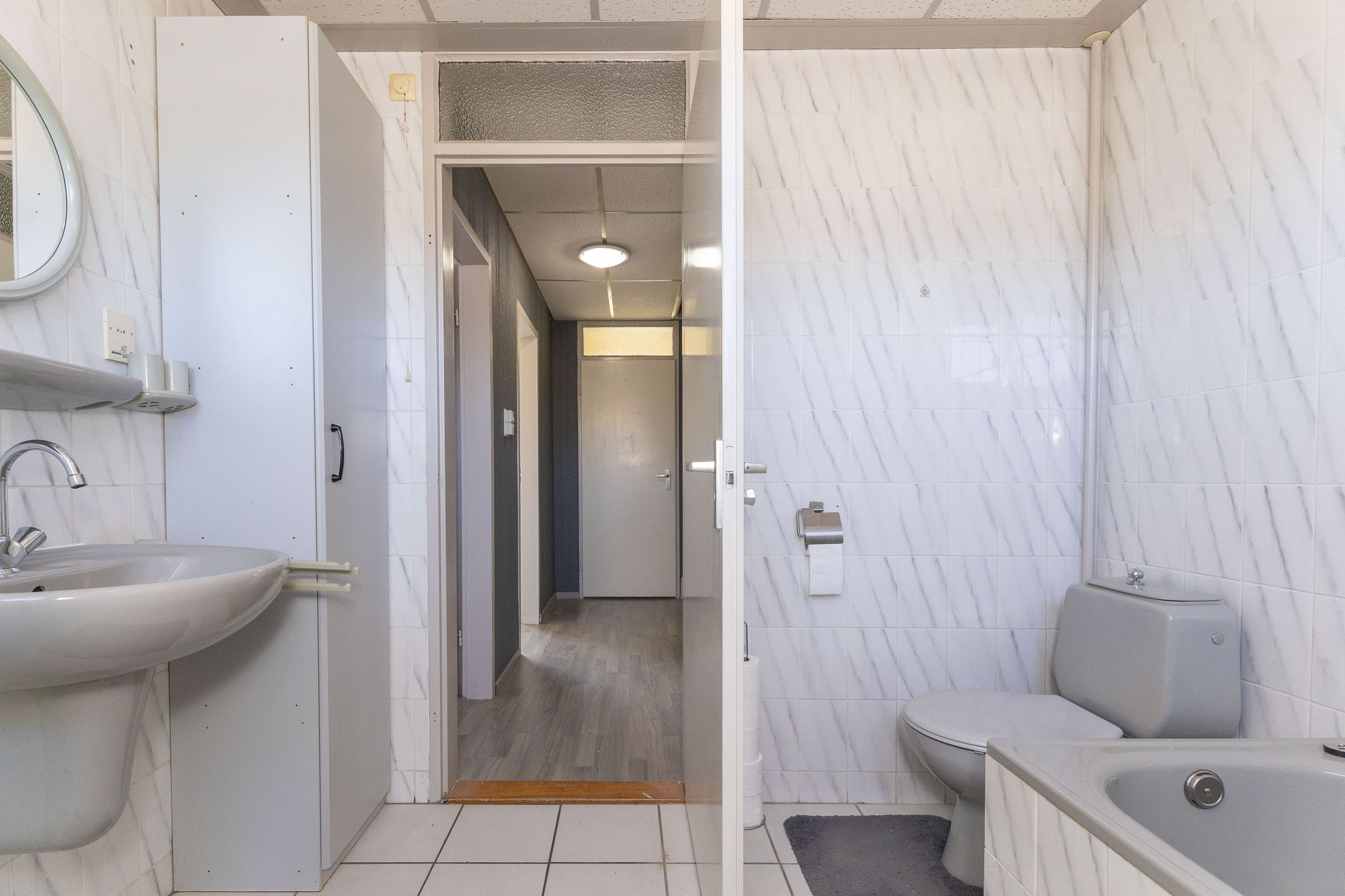 Foto 27 van La Reinestraat 4