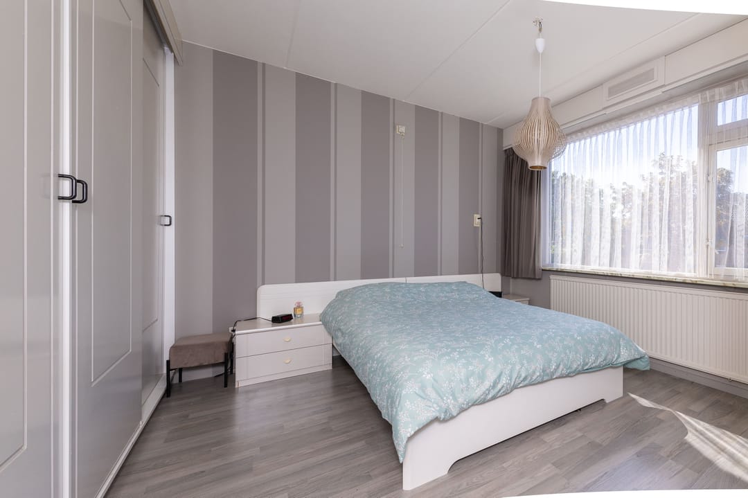 Foto 28 van La Reinestraat 4