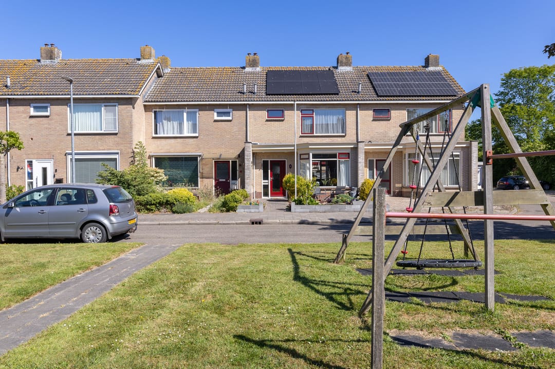 Foto 38 van La Reinestraat 4