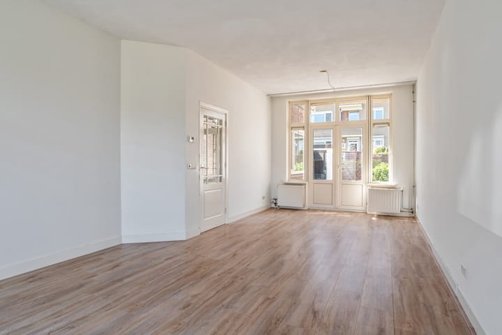 Foto 10 van Engelumerstraat 30