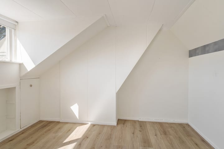 Foto 26 van Engelumerstraat 30