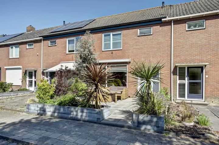 Foto 1 van Bernhardstraat 14