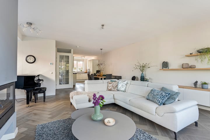 Foto 8 van Fruitweidestraat 30