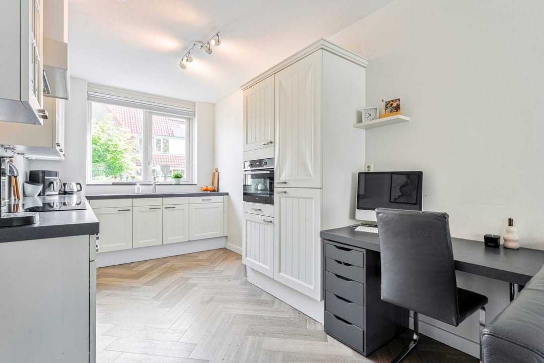 Photo 11 of Fruitweidestraat 30