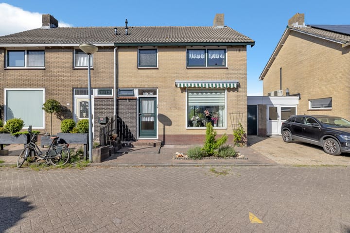 Foto 1 van Stationsstraat 30