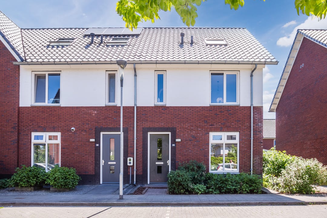 Foto 1 van Fluweelboomstraat 28