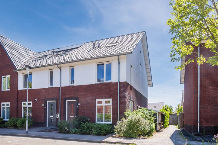 Foto 3 van Fluweelboomstraat 28