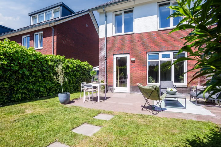 Foto 34 van Fluweelboomstraat 28