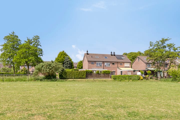 Photo 3 of De Haantjes 41