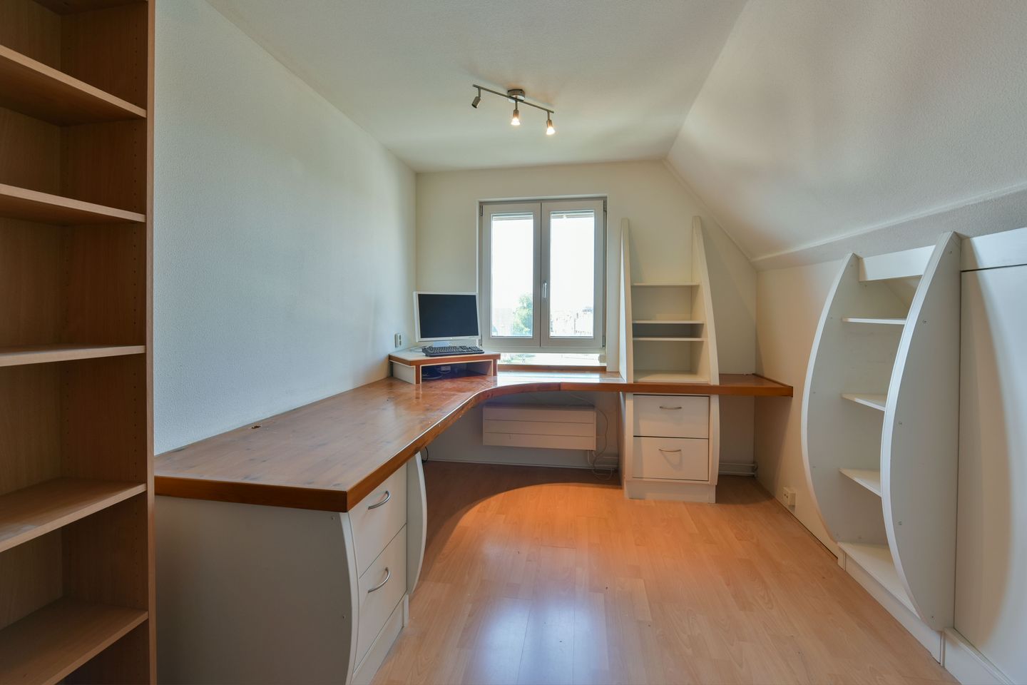 Foto 25 van Zuiderplantsoen 56